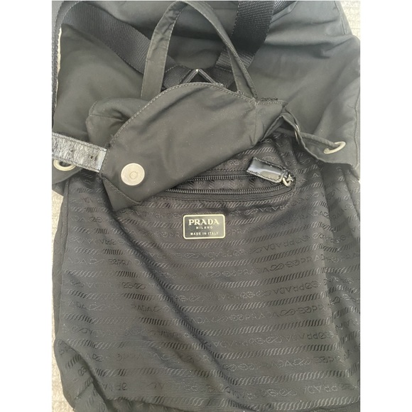 Prada Re-Nylon cloth backpack - Picture 8 of 9